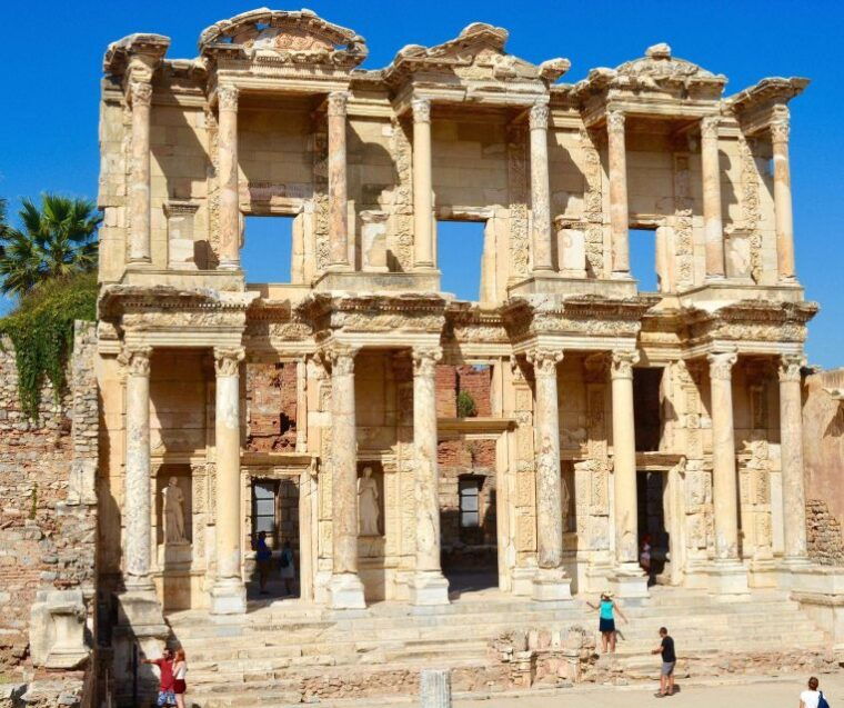 from-istanbul-2-day-ephesus-pamukkale-hierapolis-tour