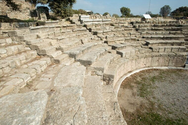 from-istanbul-2-day-tour-to-gallipoli-troy