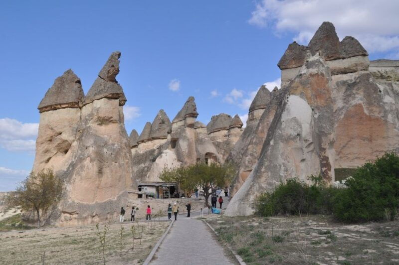 from-istanbul-cappadocia-highlights-2-day-tour-with-balloon
