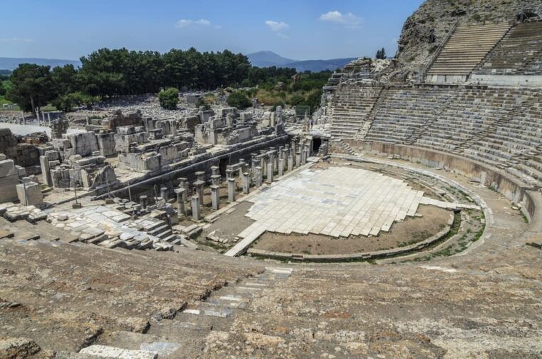 from-izmir-hotels-port-private-ephesus-virgin-mary-tour
