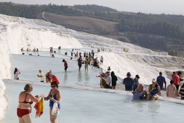 from-izmir-pamukkale-day-trip-with-lunch