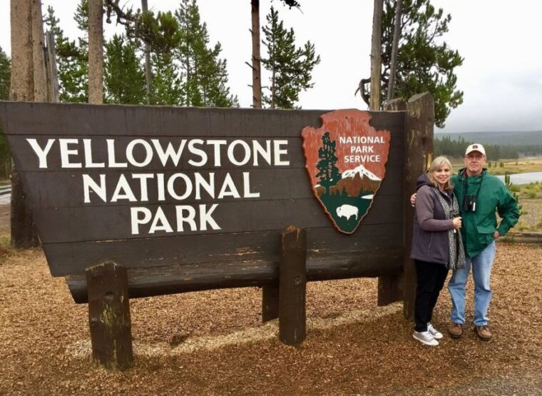 from-jackson-yellowstone-national-park-day-trip-with-lunch