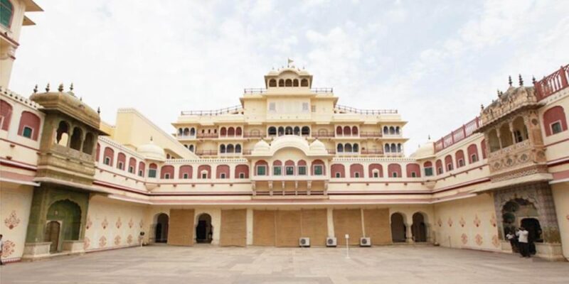From Jaipur: Full day Jaipur tour with Tour Guide and Cab - The Full-Day Jaipur Tour: An In-Depth Look