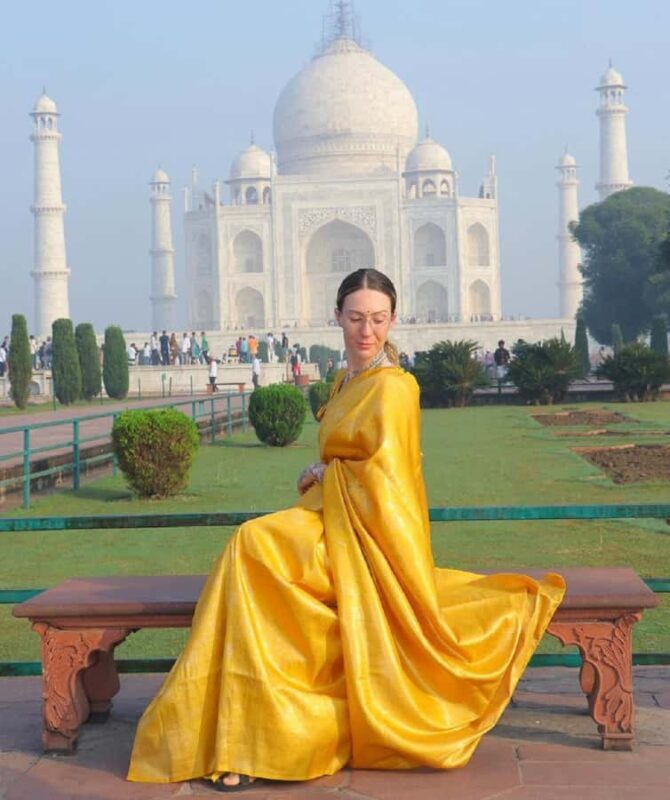 From Jaipur: Private Taj Mahal Sunrise, Baby Taj & Fort Tour - The Journey Begins: From Jaipur to Agra