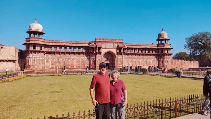 From Jaipur: Private Tajmahal Sunrise & Agra CityTour By Car - A Well-Balanced Look at the Jaipur to Agra Tour