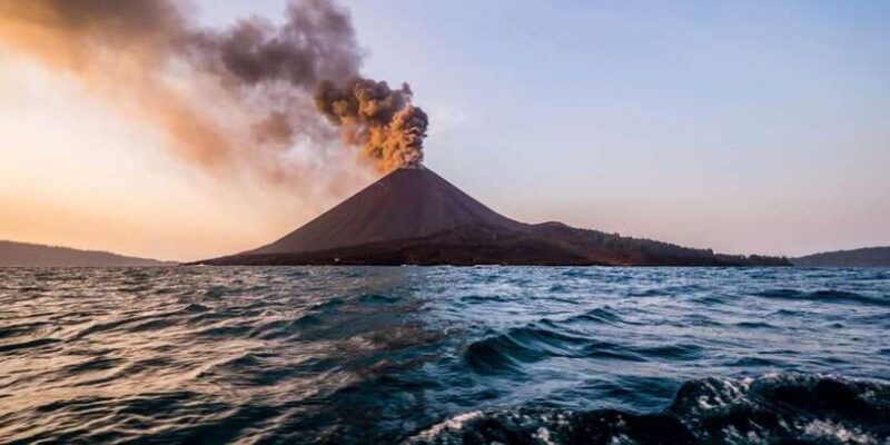 from-jakarta-explore-krakatau-volcano-tour