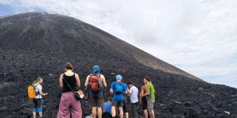 from-jakarta-mount-krakatoa-guided-tour