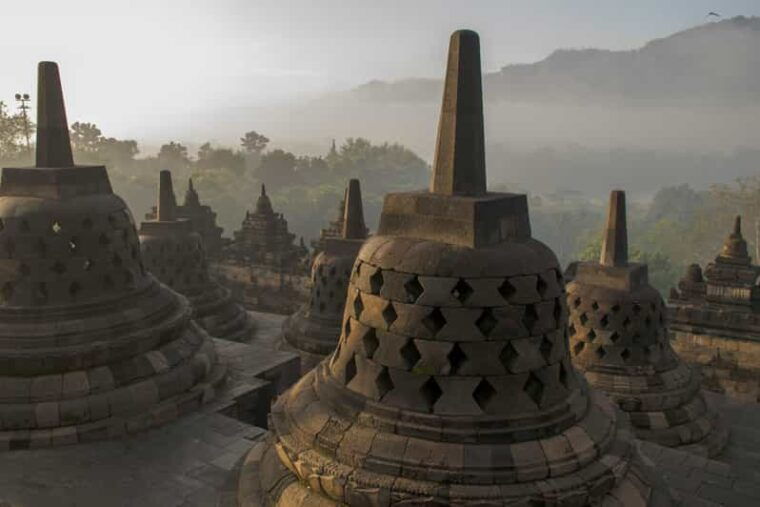 from-jakarta-yogyakarta-to-bali-tour