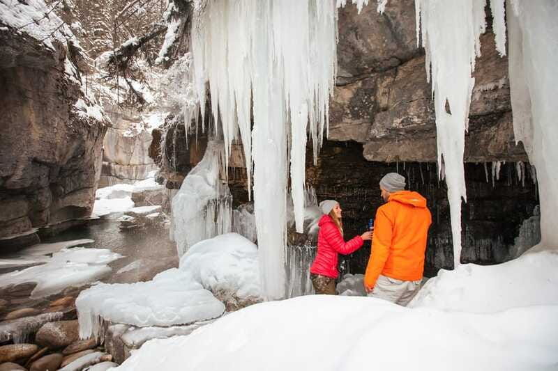 from-jasper-maligne-canyon-guided-ice-walking-tour