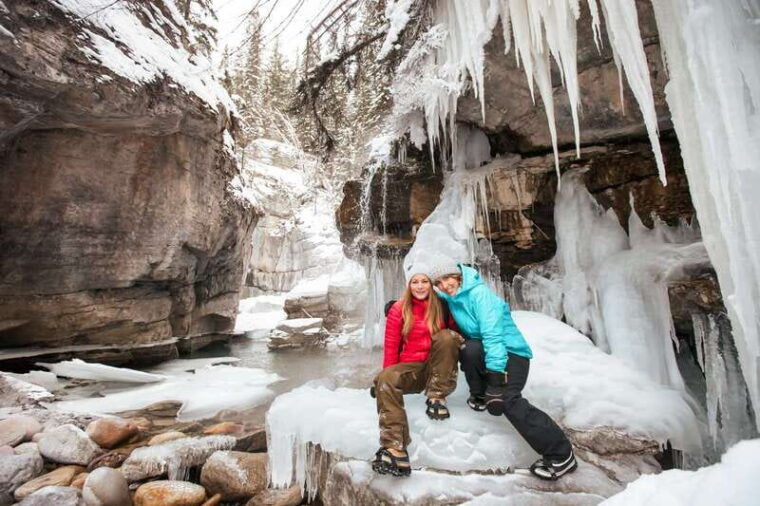 from-jasper-maligne-canyon-guided-ice-walking-tour