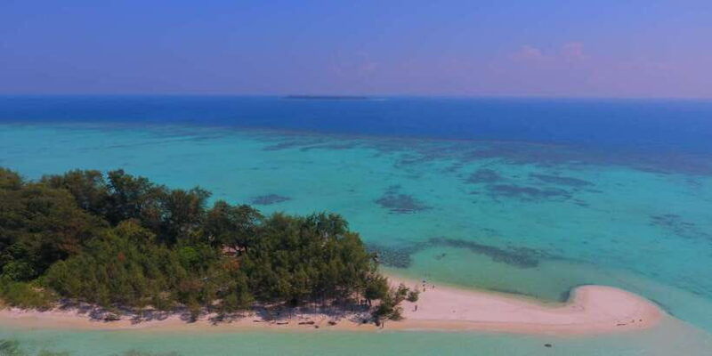 from-jepara-karimunjawa-archipelago-3-day-snorkeling-tour