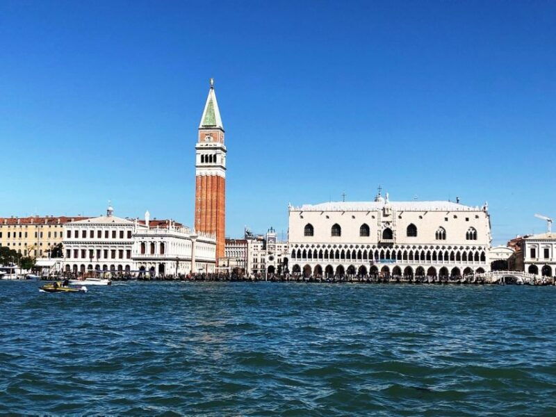 from-jesolo-day-trip-to-murano-burano-and-torcello