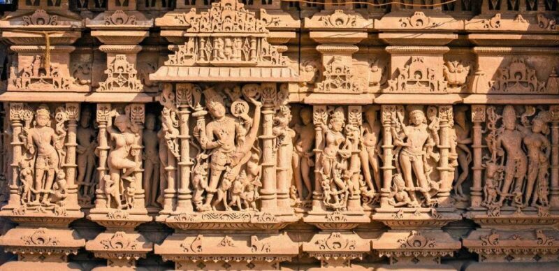 From Jodhpur: Guided Day Trip to Osian with Camel Safari - Practical Details: Transportation, Timing, and Group Size