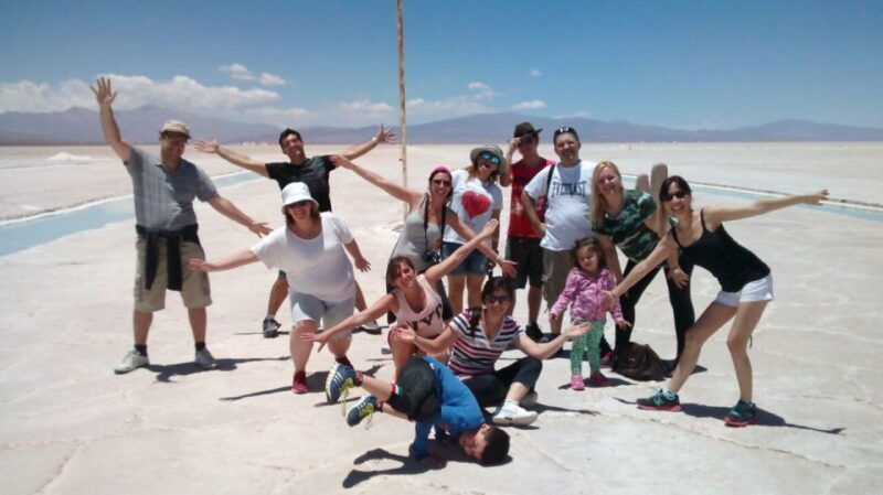 from-jujuy-salinas-grandes-purmamarca-los-colorados-hike
