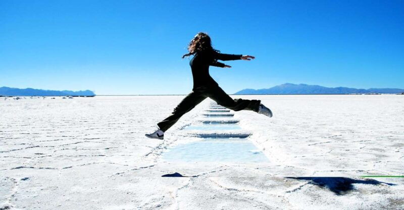 from-jujuy-salinas-grandes-purmamarca-los-colorados-hike