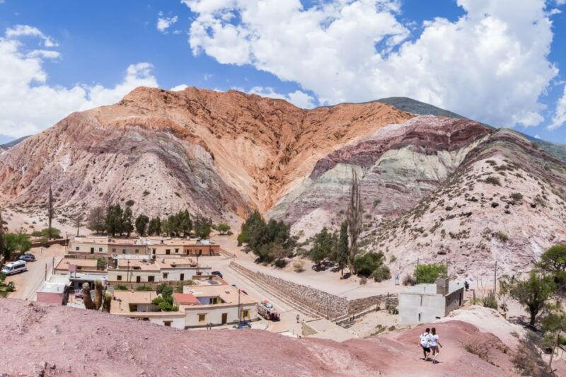 from-jujuy-salinas-grandes-purmamarca-los-colorados-hike