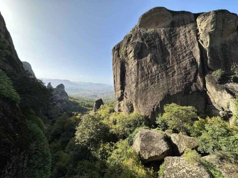 from-kalabaka-or-kastraki-meteora-monastery-morning-tour