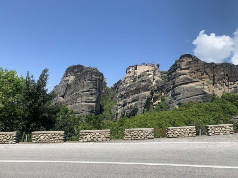 from-kalabaka-or-kastraki-meteora-monastery-morning-tour