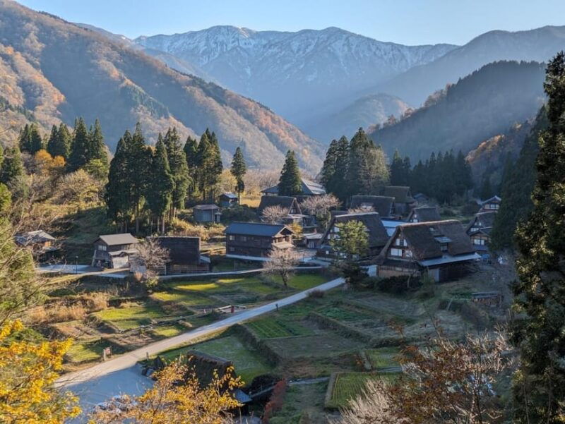 from-kanazawa-shirakawa-go-gokayama-and-wood-carving-art