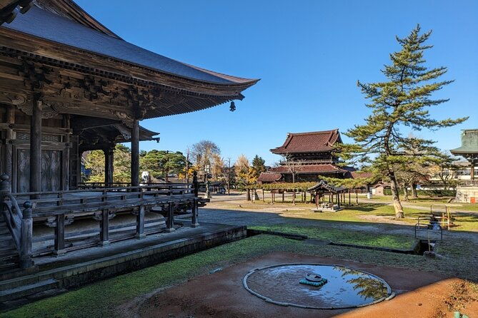 from-kanazawa-shirakawa-go-gokayama-and-wood-carving-village