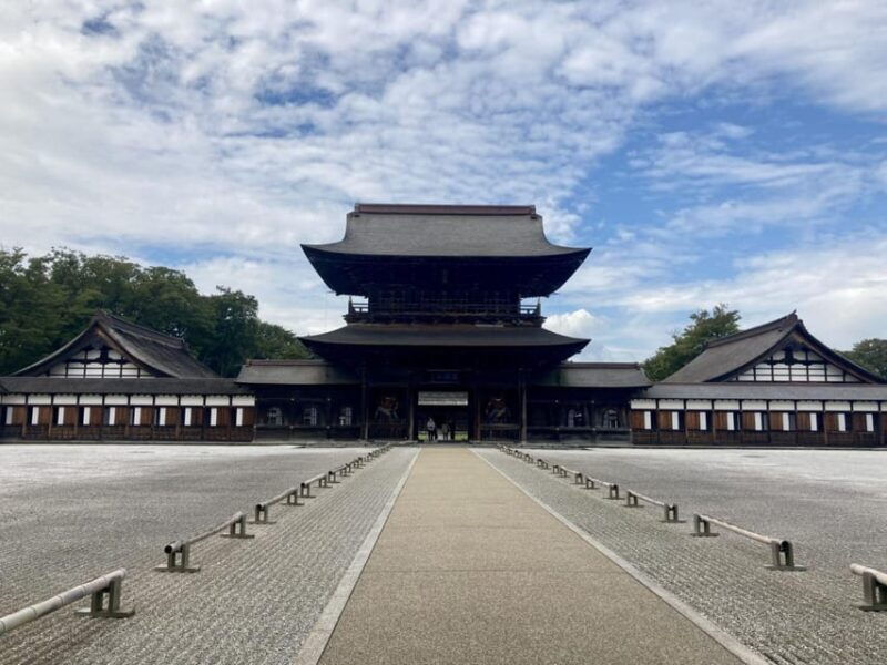 from-kanazawa-takaoka-metalworking-experience-toyama-bay