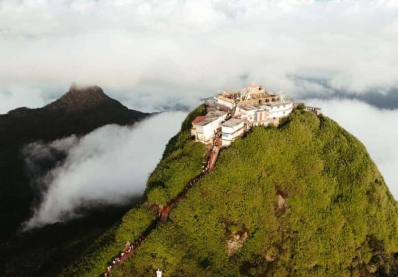 From Kandy: Adams Peak Overnight Hike Before Sun Breaks - Key Points