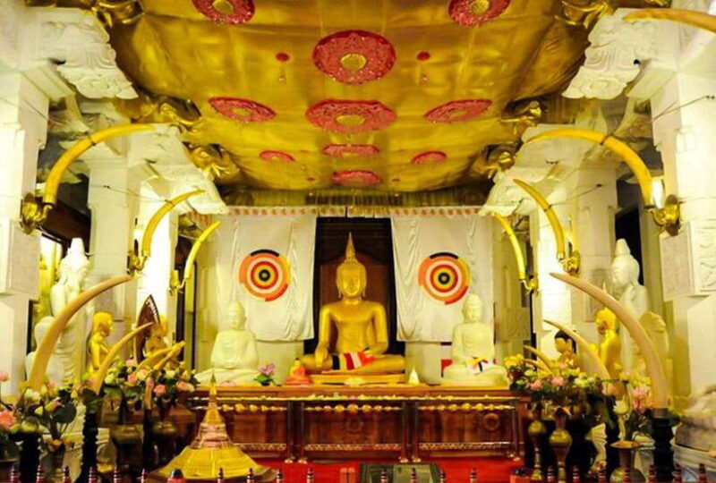 from-kandy-all-inclusive-evening-kandy-city-tour-by-tuk-tuk