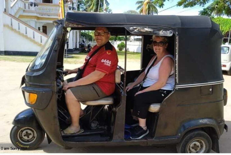 from-kandy-all-inclusive-evening-kandy-city-tour-by-tuk-tuk