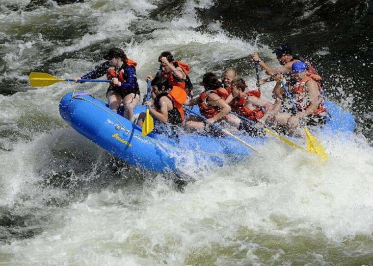from-kandy-kelani-river-white-water-rafting-day-trip