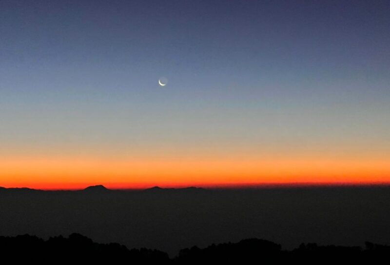 from-kathmandu-nagarkot-hike-with-mount-everest-view