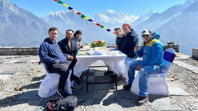 from-kathmandu-roundtrip-everest-base-camp-helicopter-tour