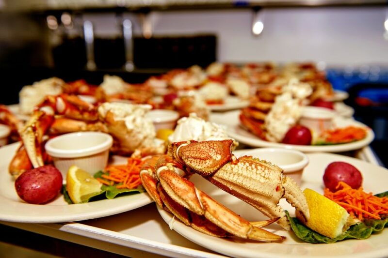 from-ketchikan-crab-feast-lunch-at-world-famous-lodge