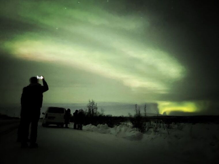 from-kiruna-abisko-national-park-northern-lights-tour