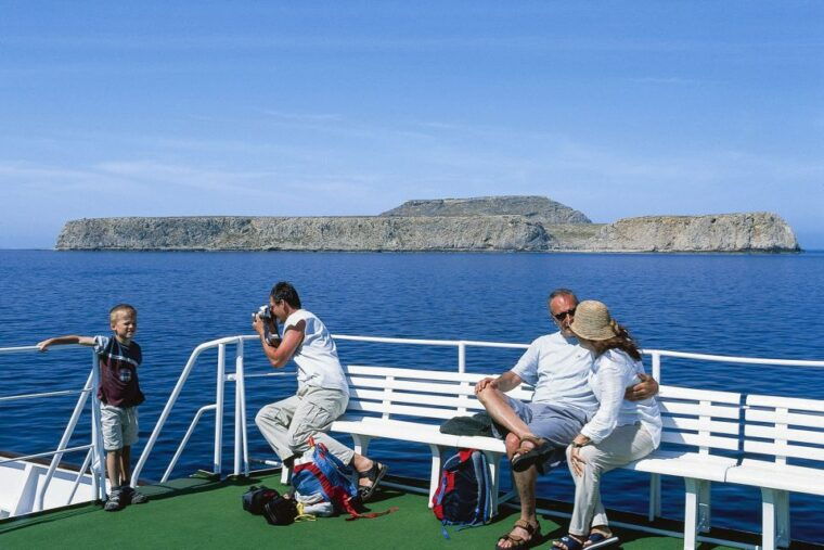 from-kissamos-port-boat-cruise-to-balos-lagoon-gramvousa