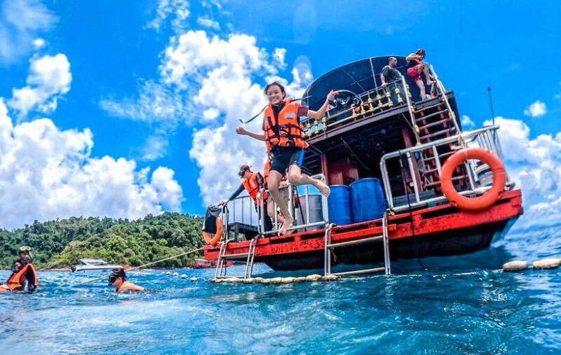 from-koh-chang-4-islands-snorkel-beach-tour-by-big-boat