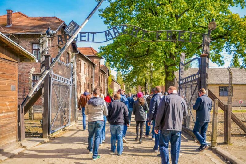 From Krakow: Auschwitz-Birkenau Day Tour with Pickup - An In-Depth Look at the Auschwitz-Birkenau Day Tour from Krakow