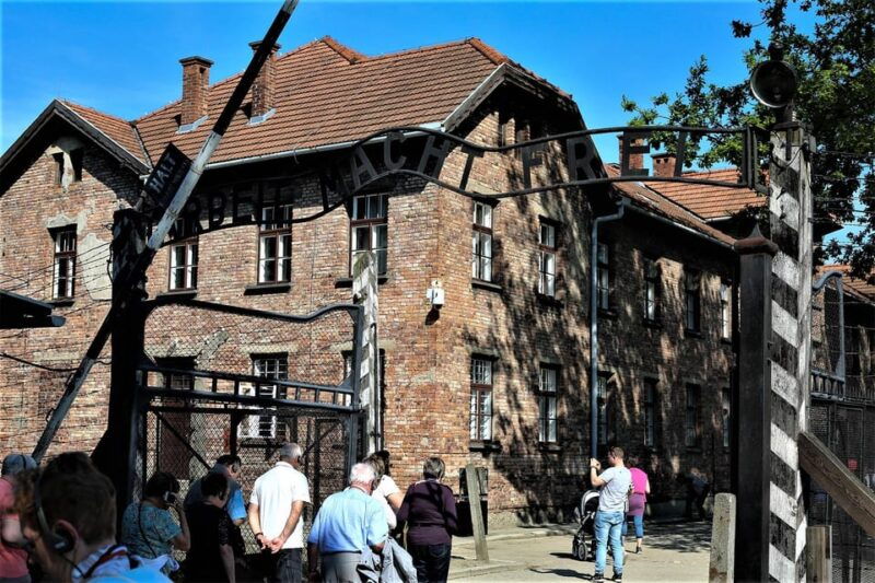 from-krakow-auschwitz-birkenau-guided-tour-pickup-options