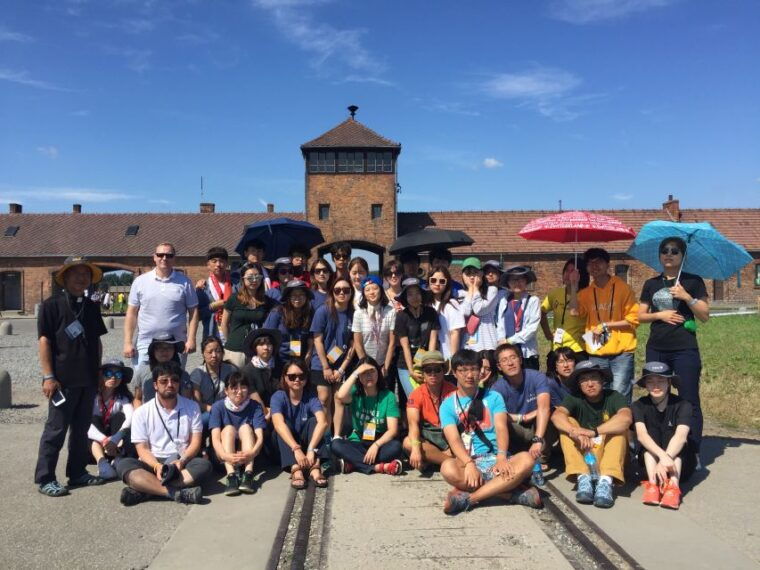 from-krakow-auschwitz-birkenau-guided-tour-pickup
