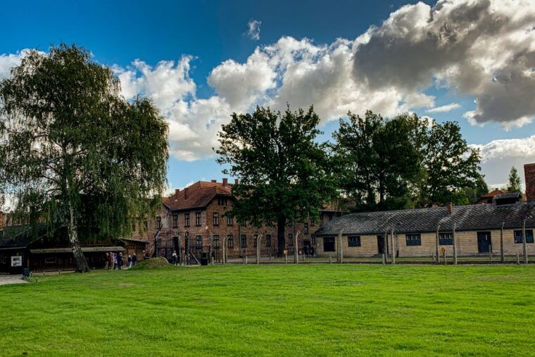 from-krakow-auschwitz-birkenau-memorial-and-museum-tour