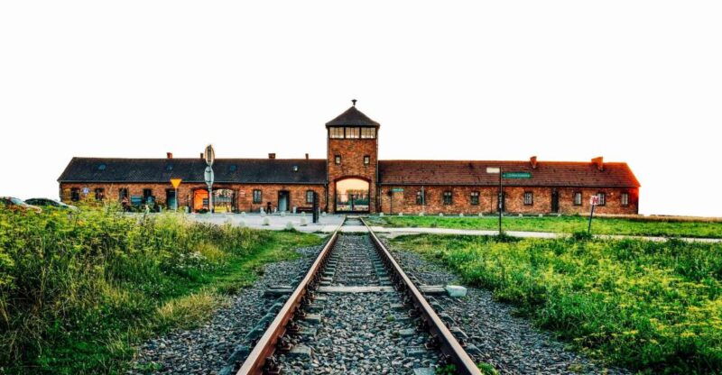 from-krakow-auschwitz-birkenau-schindlers-factory-tour
