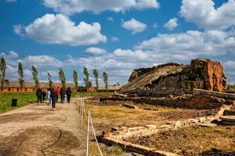 from-krakow-auschwitz-birkenau-tour-with-licensed-guide