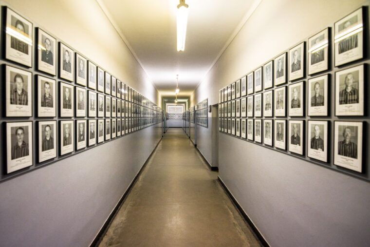 from-krakow-auschwitz-birkenau-tour-with-transportation-4
