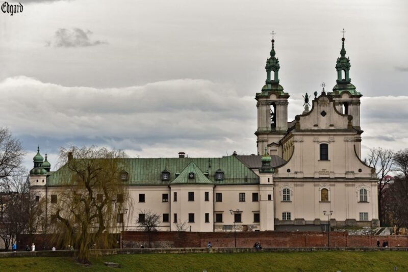 from-krakow-czestochowa-black-madonna-day-tour