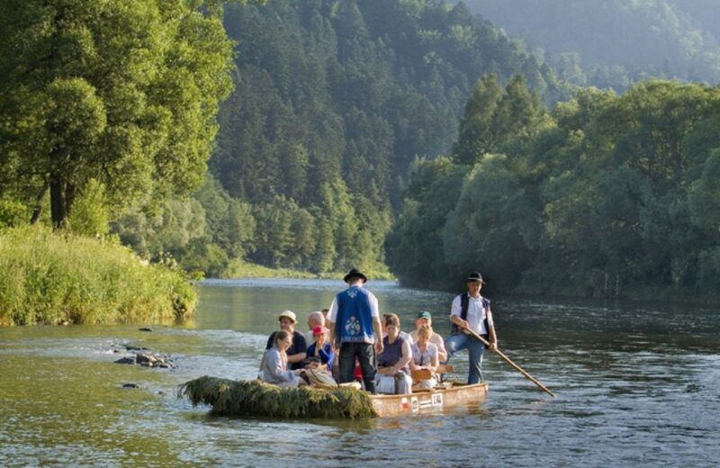 from-krakow-dunajec-river-gorge-rafting-tour