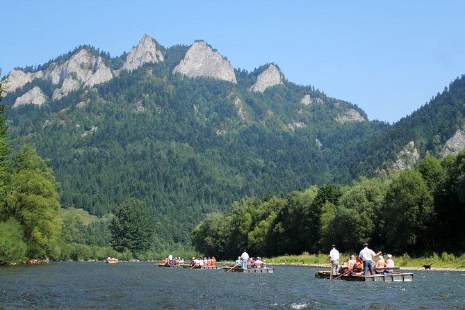 from-krakow-dunajec-river-rafting-in-pieniny-mountains