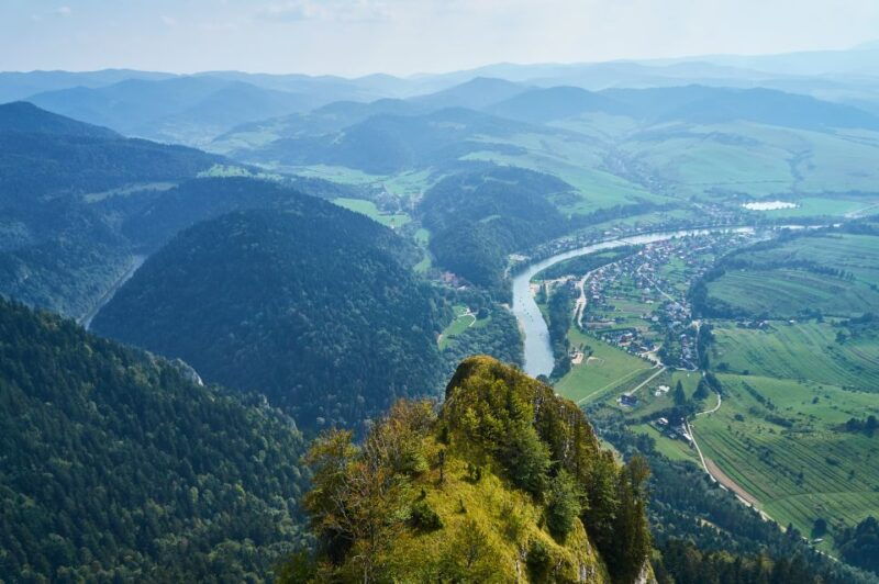 from-krakow-dunajec-river-rafting