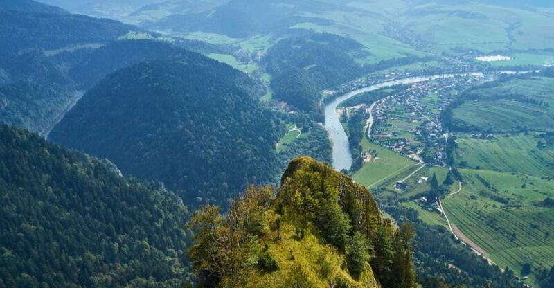 from-krakow-dunajec-river-rafting