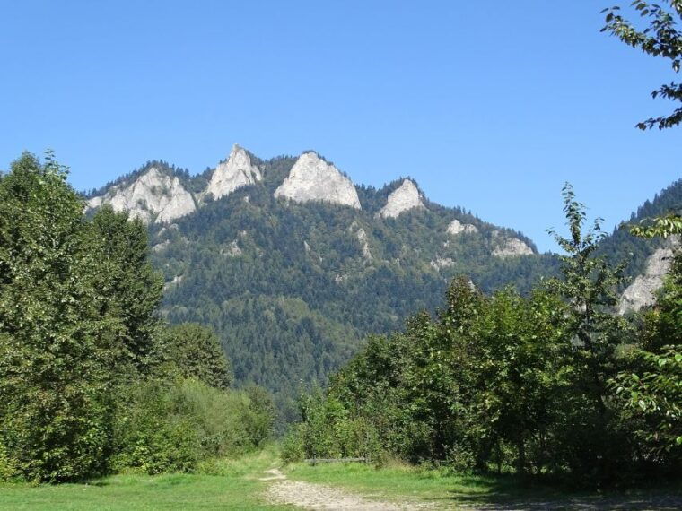 from-krakow-dunajec-river-rafting