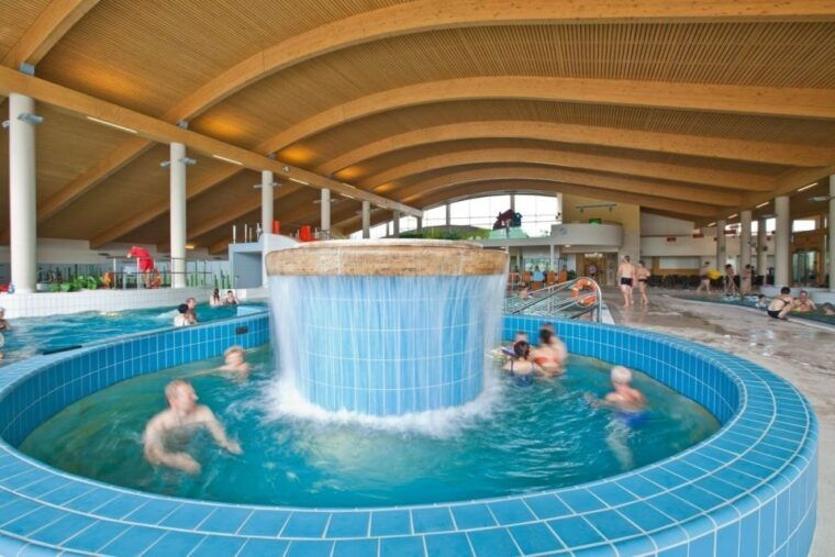 from-krakow-dunajec-river-rafting-with-thermal-baths-option