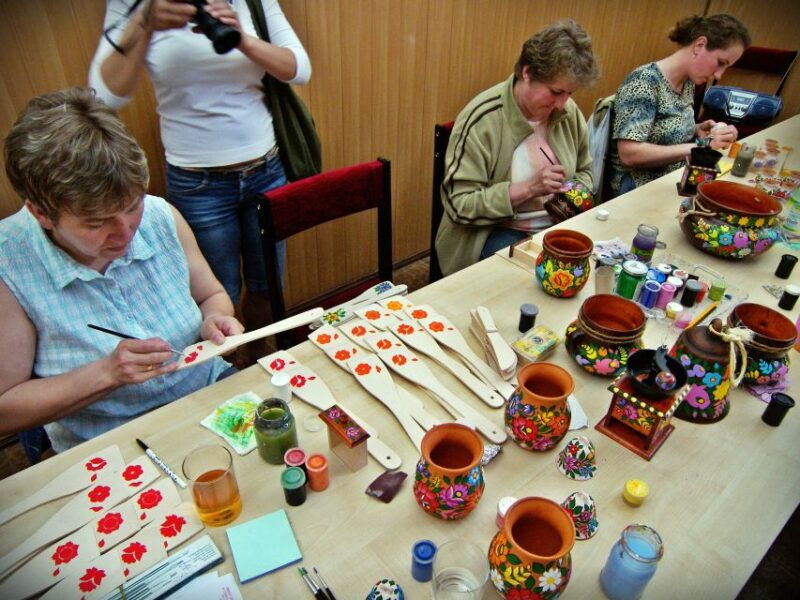 from-krakow-malopolska-bochnia-zalipie-tarnow-tour